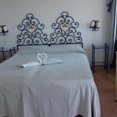 La Guardia Bed & Breakfast *
